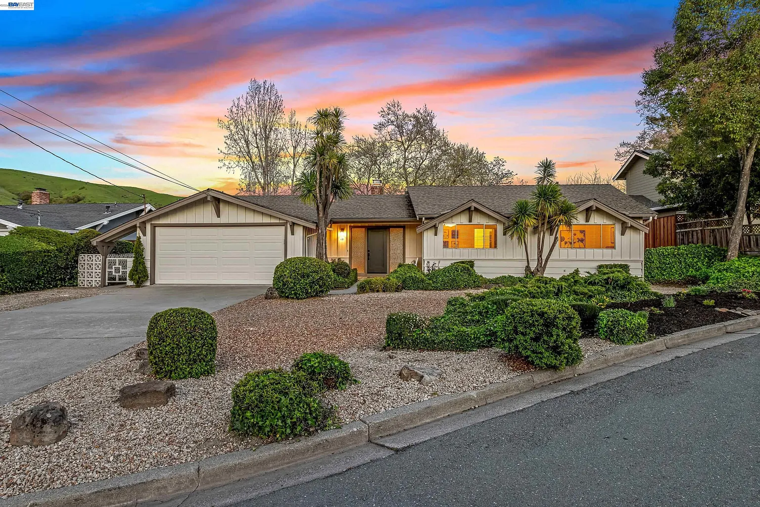 121 Ardith Dr photo 1