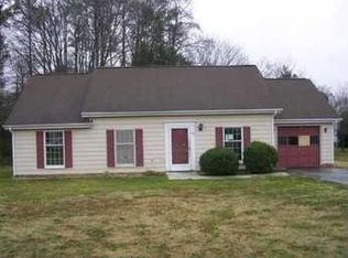 17 Moorwood Ridge Dr, North Chesterfield, VA 23236