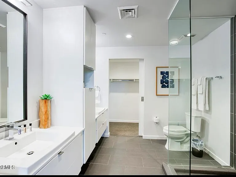 200 W Portland St #420 — Photo 8