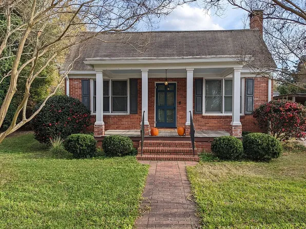 1215 Old Murray Ct, Hanahan, SC 29410