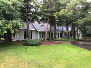 1835 S Walmont Rd, Jackson, MI 49203