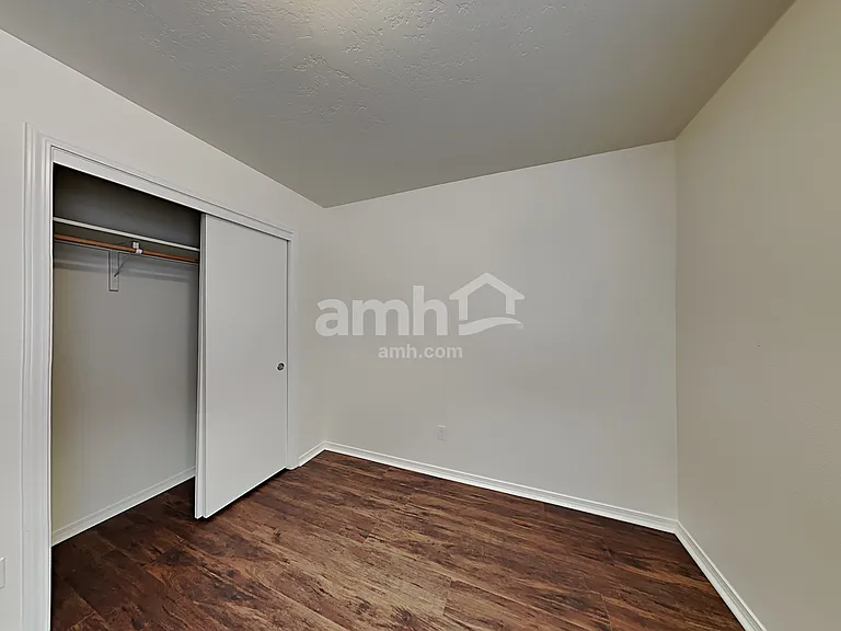 4716 Keepsake Ave — Photo 12