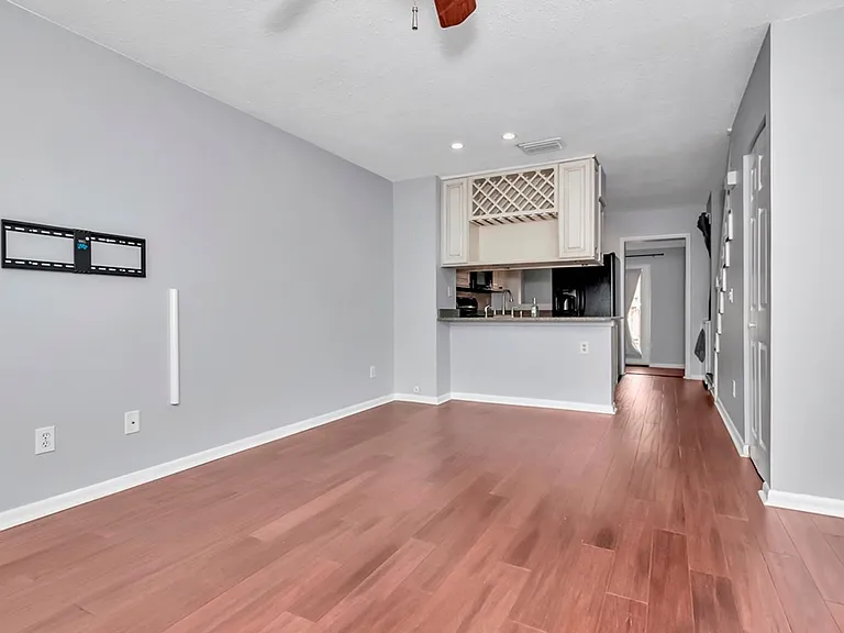3396 W Wyoming Cir — Photo 6