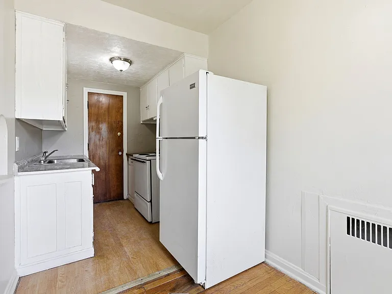 2670 Noble Rd #103 — Photo 5
