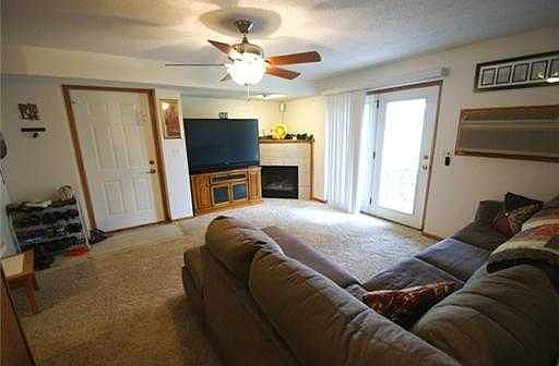 4th image of 540 Iris Ave