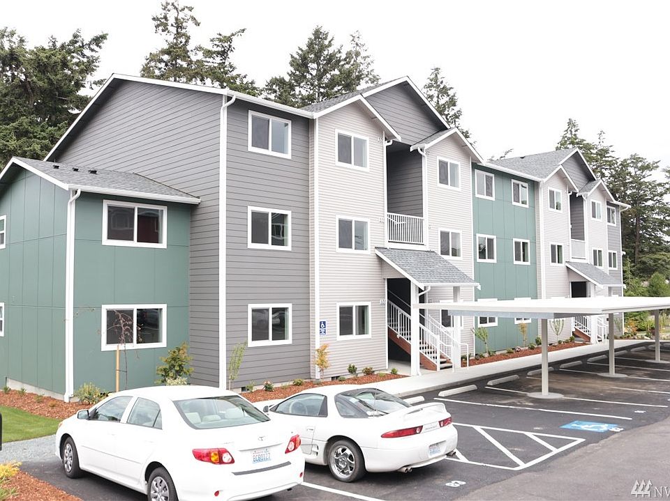 1st image of 1621 SW Mulberry Pl #D204