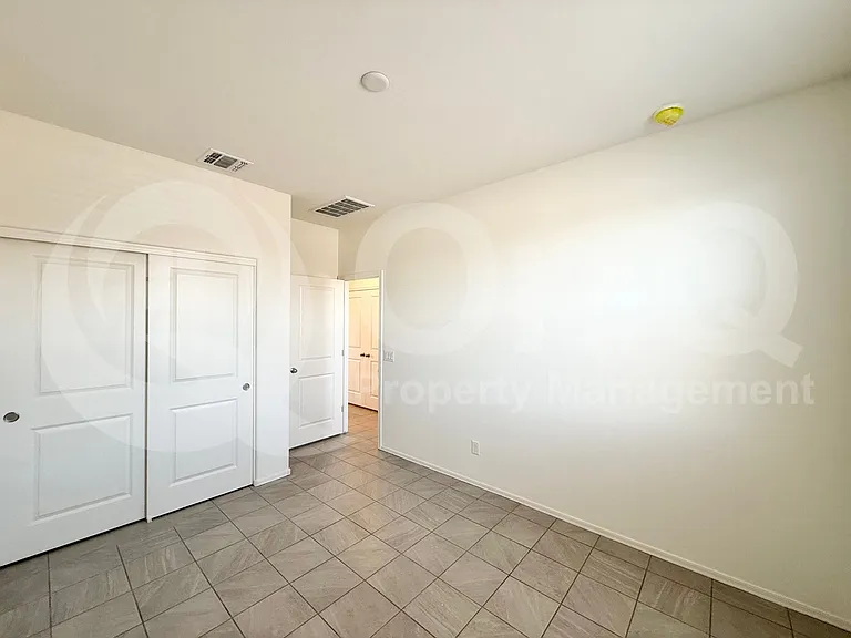 1477 E Chandler Ct — Photo 12