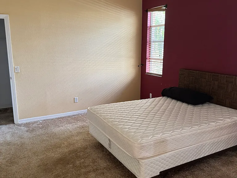 2693 Sunset Lake Dr — Photo 9