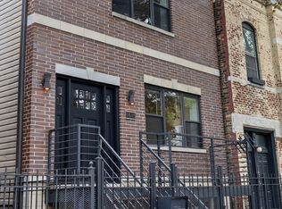 1615 W Ohio St, Chicago, IL 60622