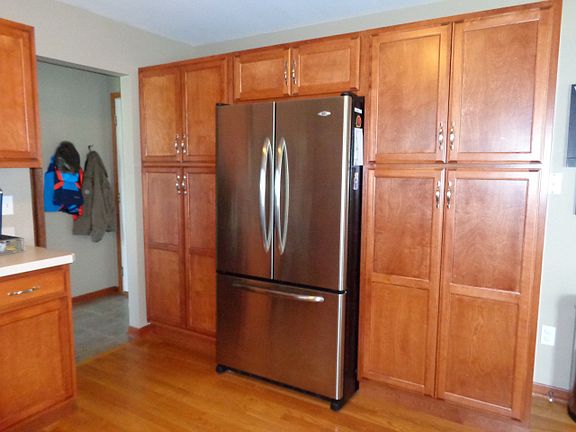 5th image of 1972 Claire Ct