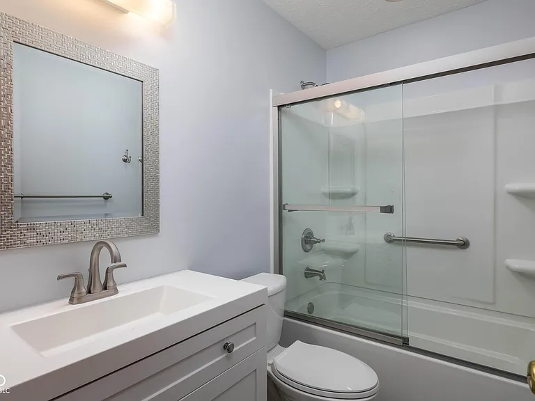 215 Black Maple Ct — Photo 6