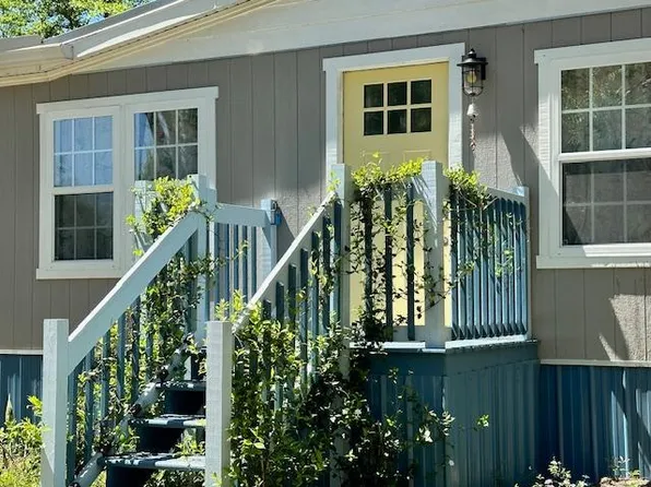 1591 SE County Road 340, Mayo, FL 32066