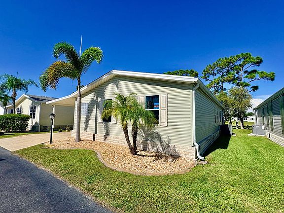 4th image of 29200 Jones Loop Rd Lot 14