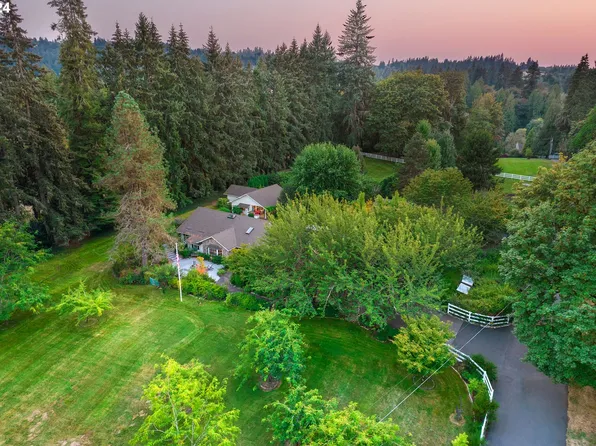 21545 SW Johnson Rd, West Linn, OR 97068