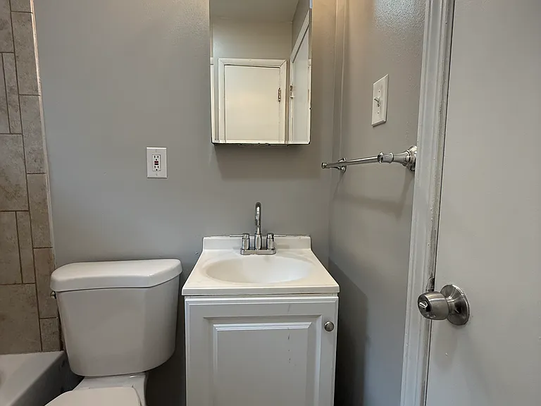 10124 Douglas Ct #10124 — Photo 9