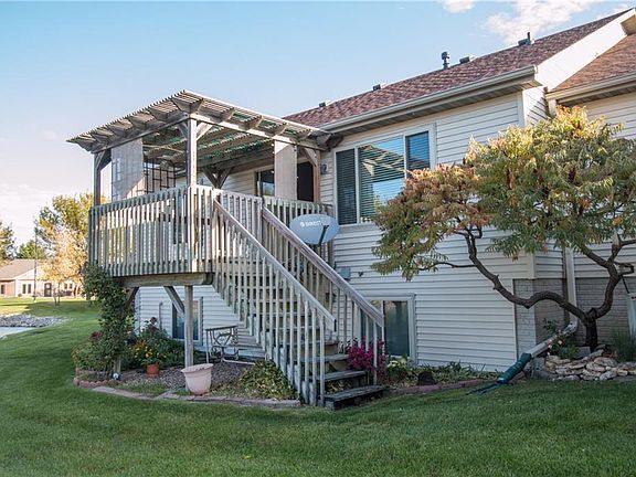 3rd image of 3008 SE Turnberry Dr