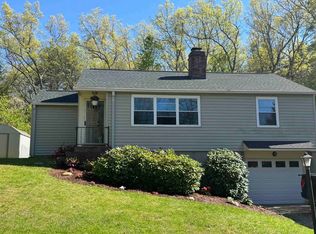 61 Stearns Rd, Amherst, NH 03031