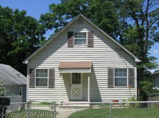 30 Holloway Rd, Glen Burnie, MD 21060