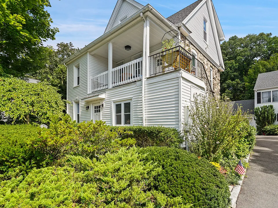 36 Decatur St #4