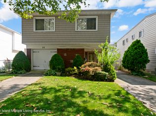 32 Monroe Pl, Staten Island, NY 10314