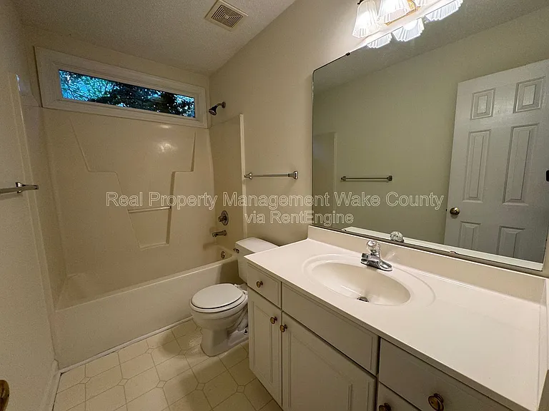 4328 Bartholomew Cir — Photo 19