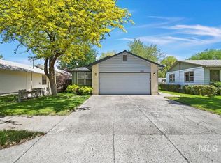 360 S 3 E, Mountain Home, ID 83647