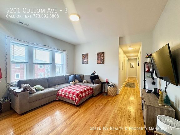 5th image of 5201 W Cullom Ave #3