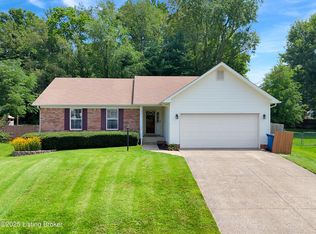 4615 Shenandoah Dr, Louisville, KY 40241