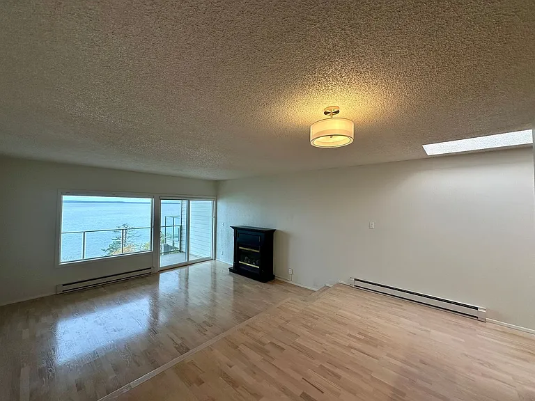 600 S State St #407 — Photo 20