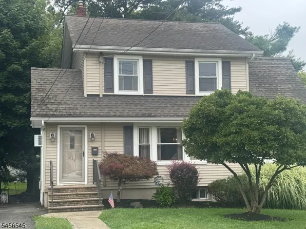 214 Boyle Ave, Totowa Boro, NJ 07512