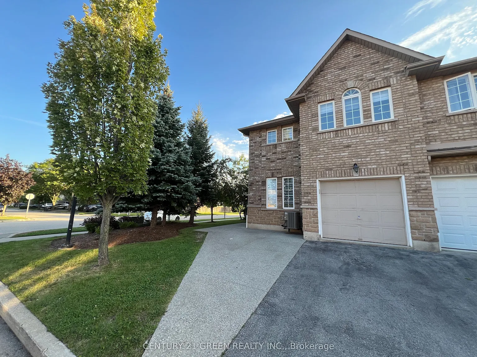 3 bed, $3,550 — Photo 2