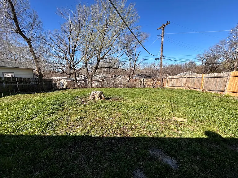 4269 S Cumberland St — Photo 10