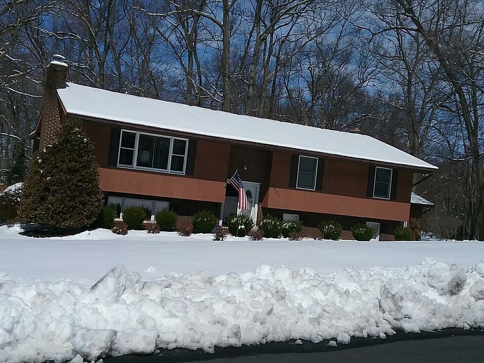Winter on Doncrest Ct
