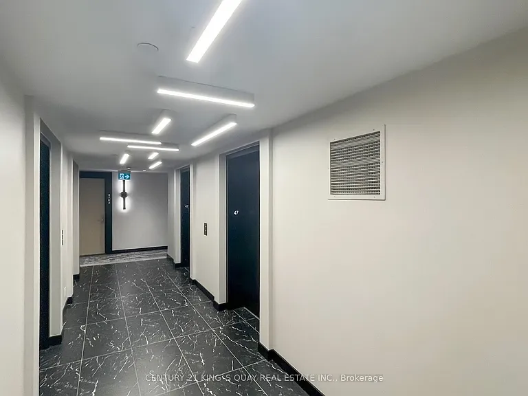 395 Bloor St E #4710 — Photo 10