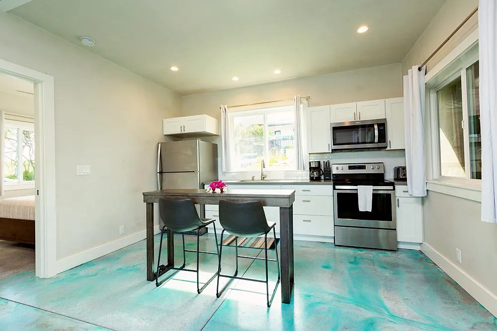 614 Hana Hwy — Photo 1