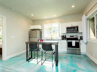 614 Hana Hwy, Paia, HI 96779