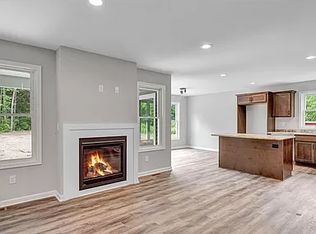 7910 Clinton St, Elma, NY 14059