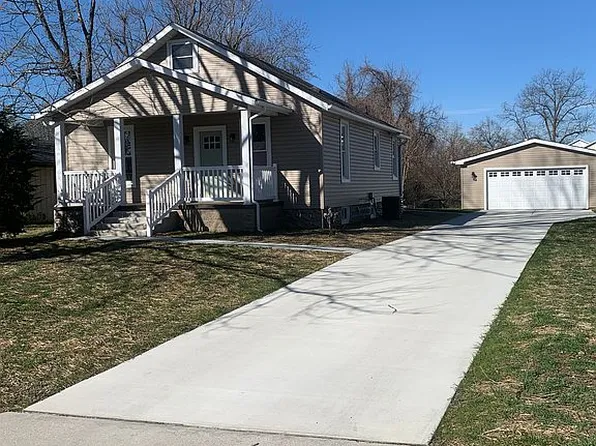 1101 Saint Clair Ave, Collinsville, IL 62234