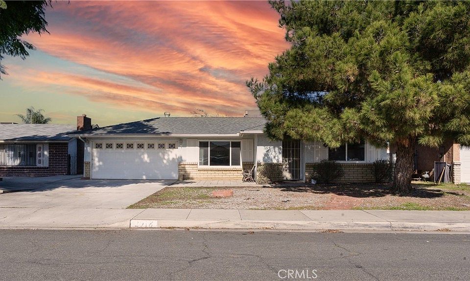 1st image of 2918 Cindy Ln