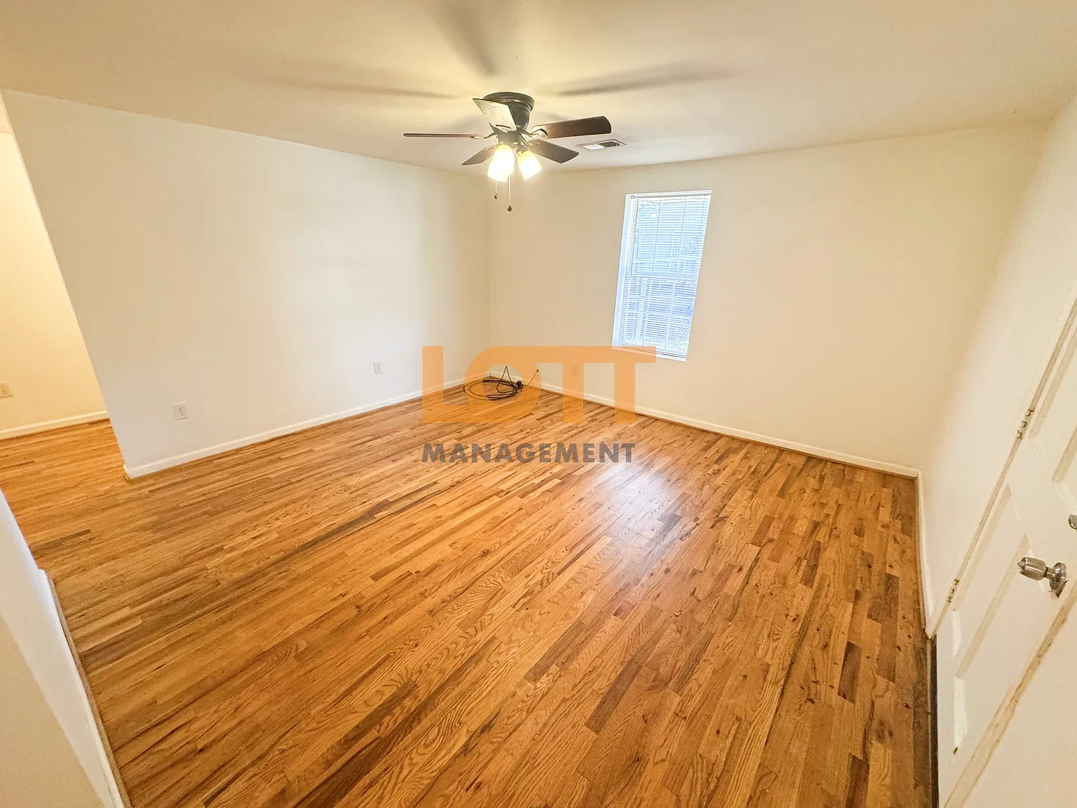 3 bed, 1292 sqft, $1,300 — Photo 4