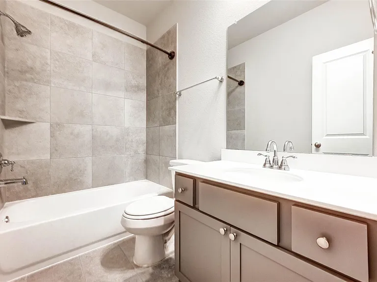 4806 Cedar Butte Ln — Photo 12
