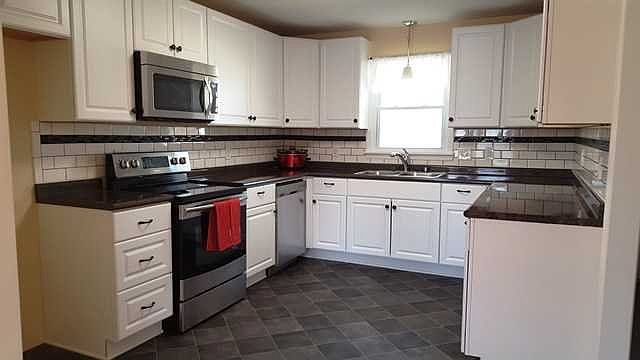 2nd image of 1015 Donna Dr