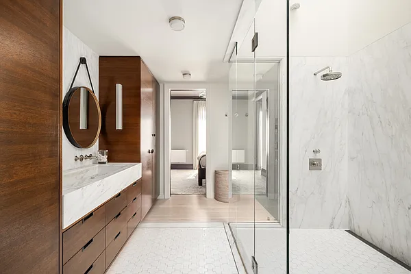 Sold by Compass | media 11