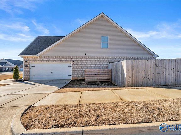 5th image of 13947 Hickory Brook Rd