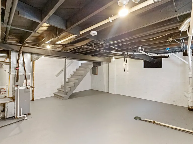 3468 Race St — Photo 23