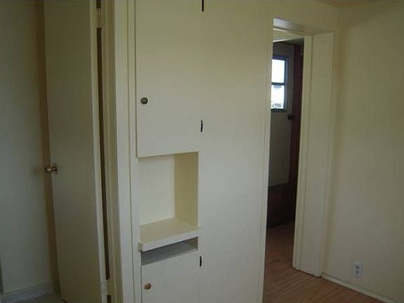 Studio Room