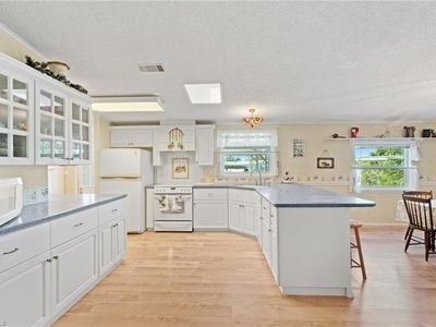 278 Riverwood RD, Naples, FL, 34114