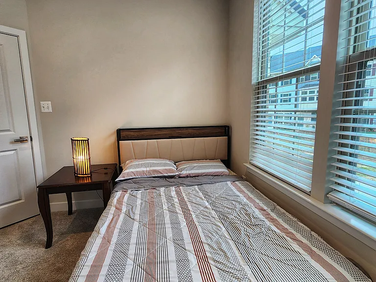 Iron Oak Pl — Photo 1