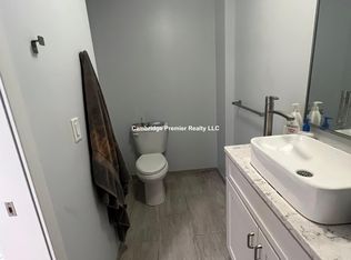 24 Magazine St #3A, Cambridge, MA 02139
