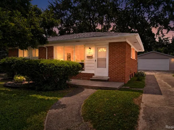 1811 Avondale Ave, Ann Arbor, MI 48103